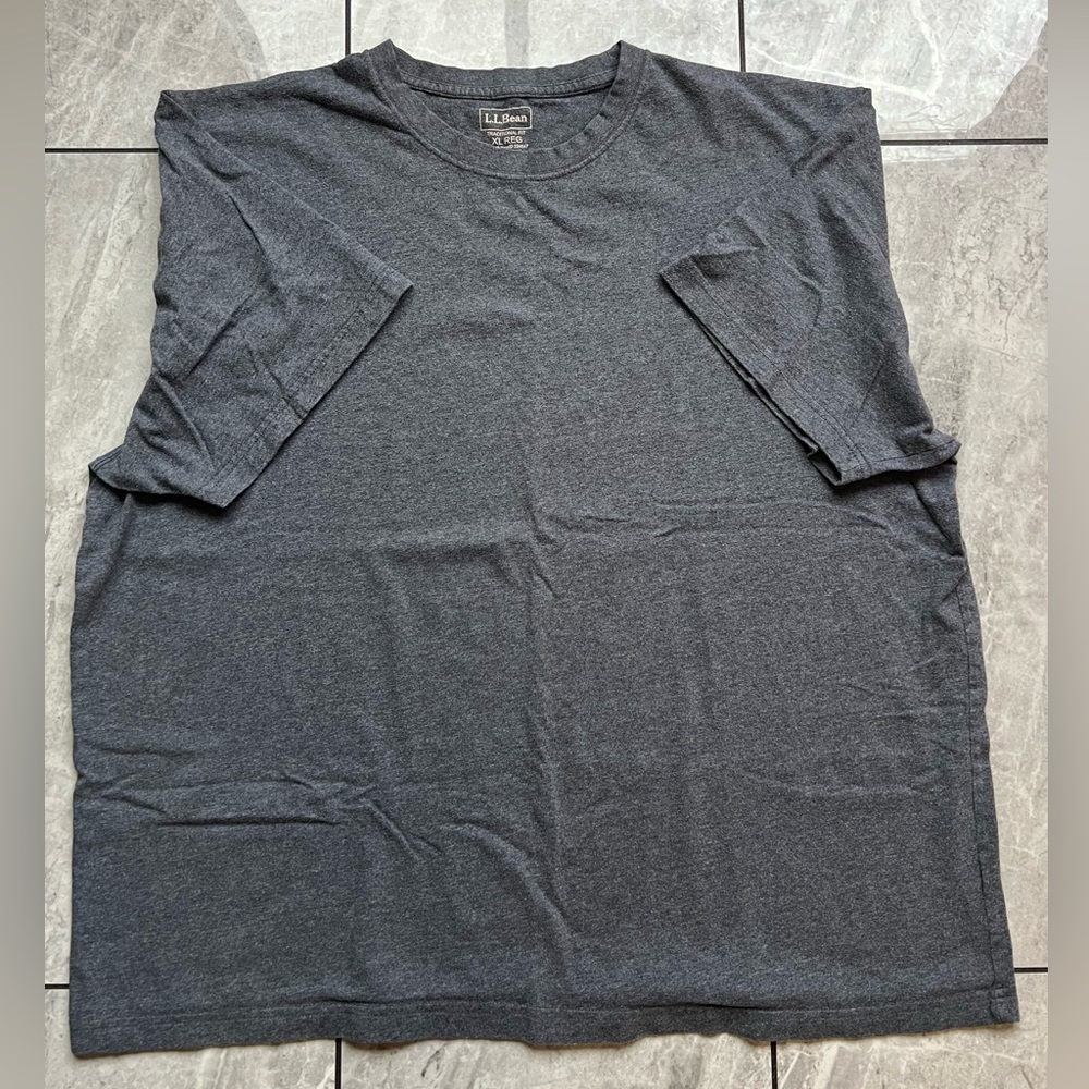 LL Bean Mens Gray Carefree Unshrinkable Traditional Fit Short Sleeve T-Shirt XL
